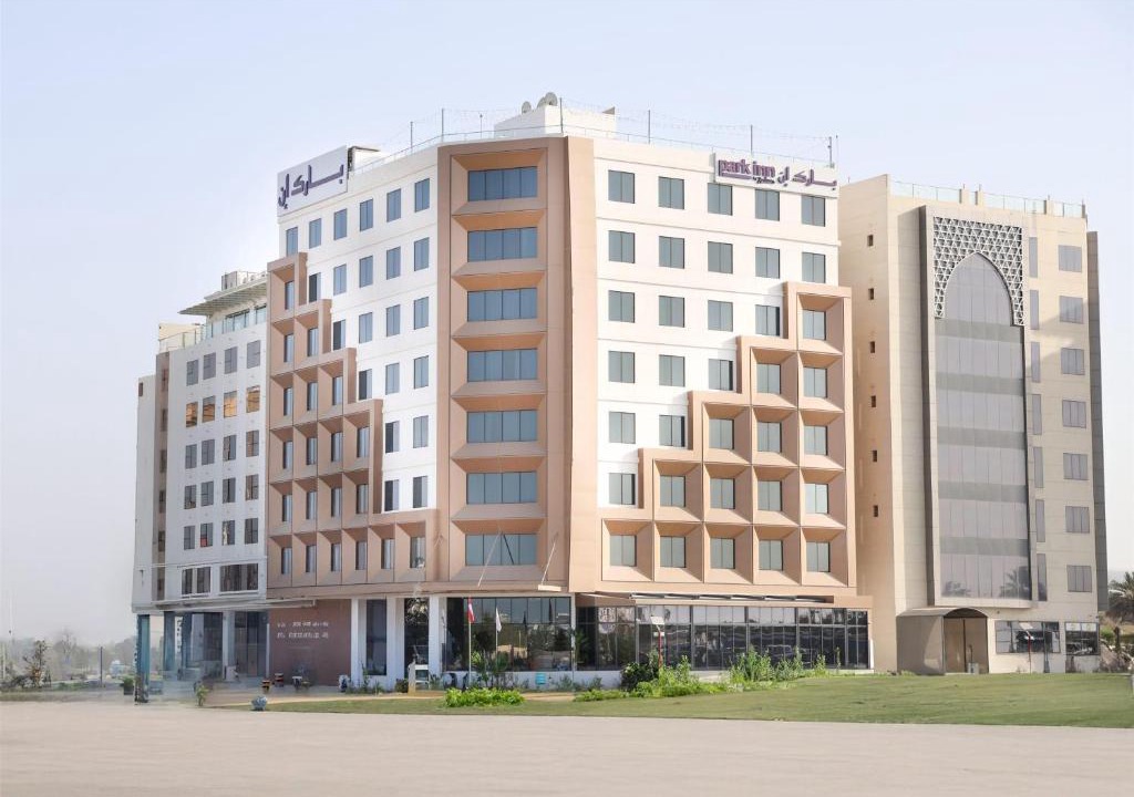 Azaiba Hotel | Park Inn by Radisson Muscat