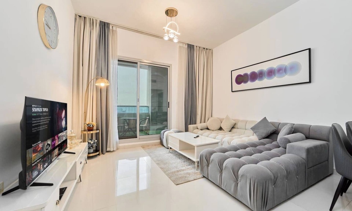Dubai Sports City Apartment | Peaceful 1BR with Balcony | Elite Residence Dubai