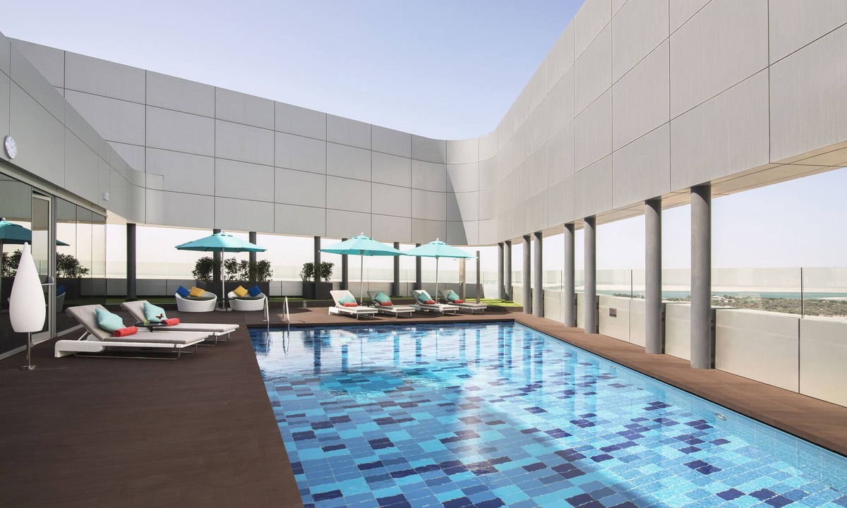 Capital Centre Hotel | Pearl Rotana Capital Centre