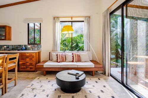 Nosara House | Pelada Jungle Nest 5-Min Walk to Beach & River