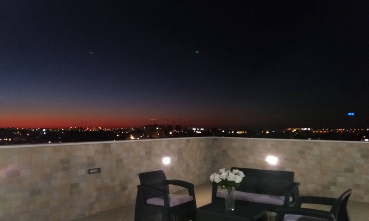 Rehovot Apartment | Penthouse in the City