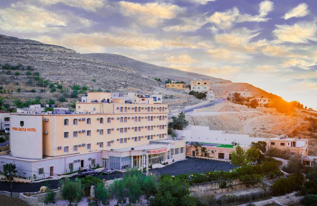 Wadi Musa Hotel | Petra Castle Hotel