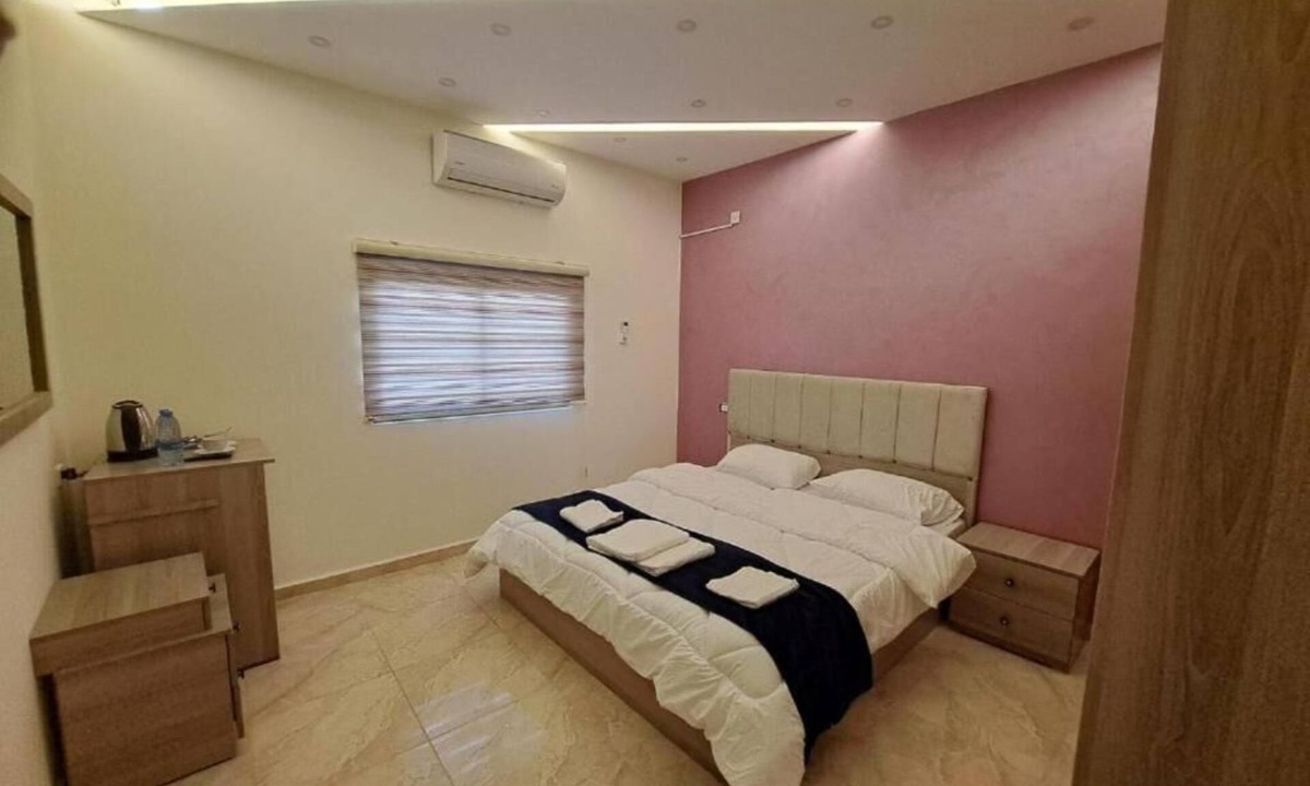 Amman Hotel | Petra Heaven Boutique - Superior King Room