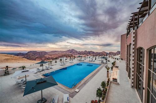 Wadi Musa Hotel | Petra Pillars Luxury Hotel