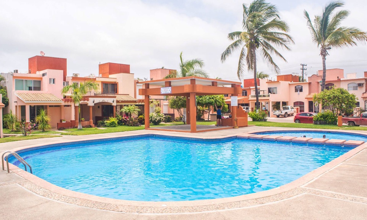 Cerritos House | Pool view, Steps from Beach.Brand New
