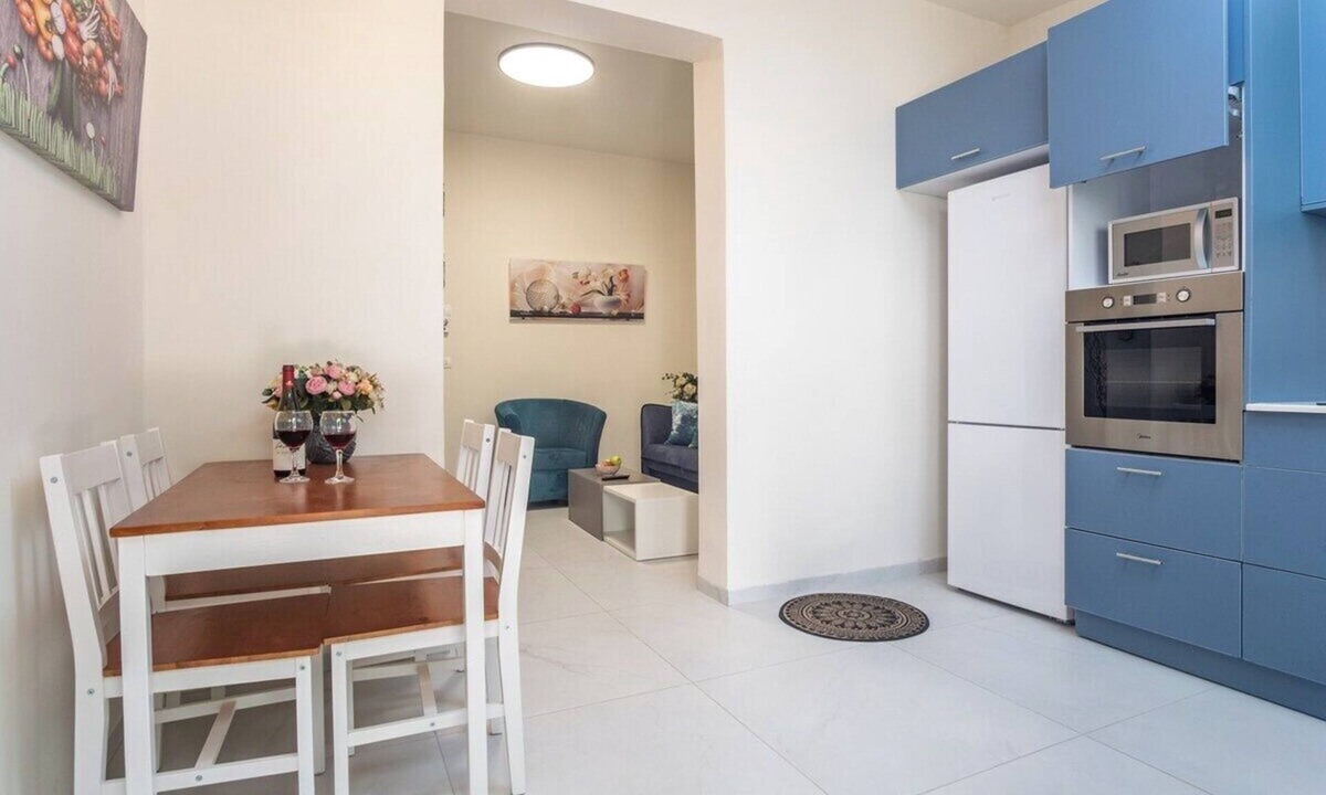 Haifa Apartment | PORT CITY HAIFA - 1 Bdrm Apt NEAR BEACH #2