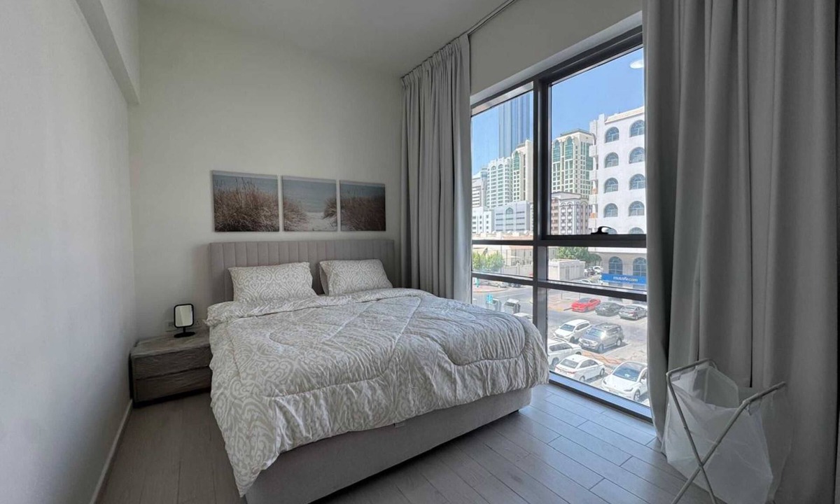 Al Danah Apartment | Premier 2-bedroom Lifeline apartment with free Parking