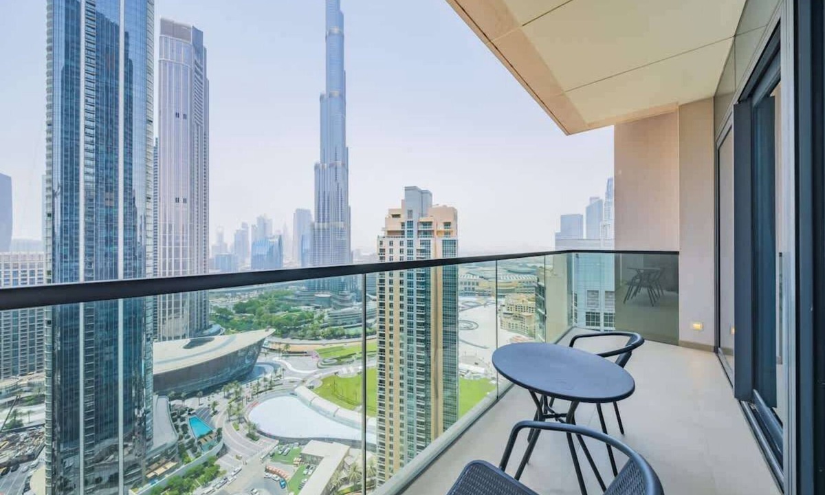 Downtown Dubai Apartment | Premium 3BR | Full Burj Khalifa & Fountain View