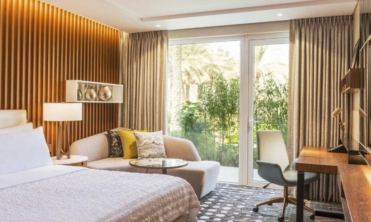 Garhoud House | Premium Suite Near Dubai Airport Terminal One By Luxury Bookings