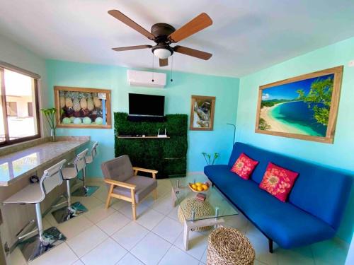 Coco House | PuraVida Escape - 60 Metres from Beach
