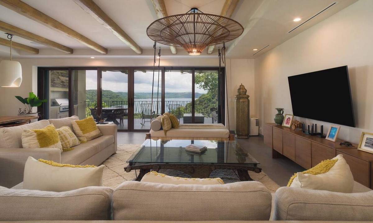 Papagayo Peninsula Villa | Pure Luxury, As Seen on CBS's show "Staycation" ~ Resort & Beach club Access