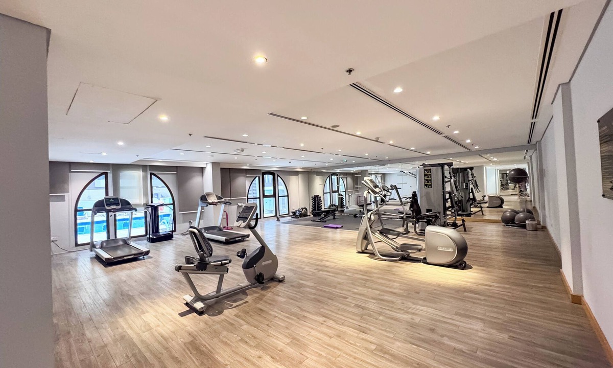 Al Barsha Apartment | PVH - Lincoln Park - Sleek Studio