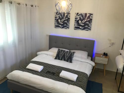 Neve Zohar Apartment | Queen of The deadsea Crown Collection