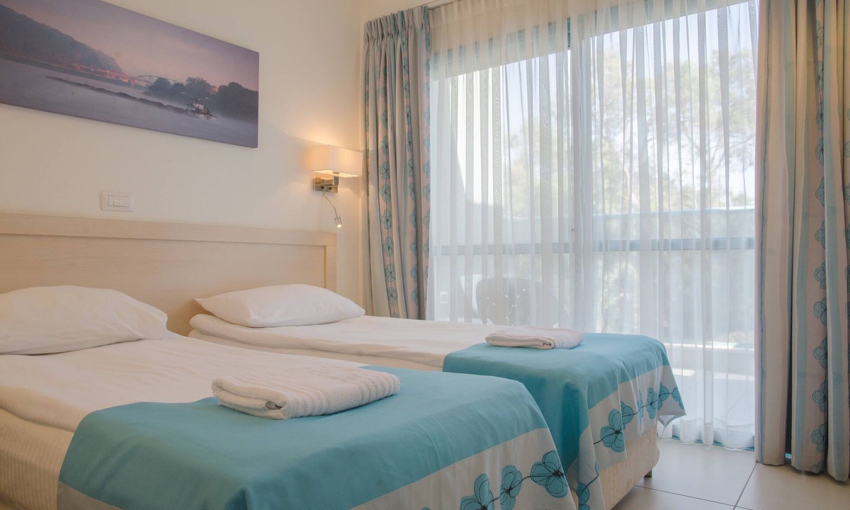 Ashkelon Hotel | Regina Goren Hotel