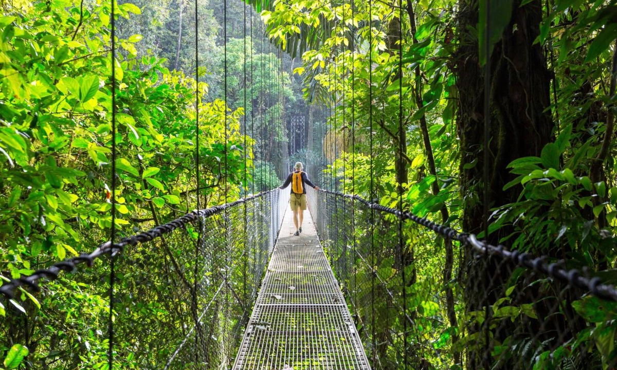 Dominical House | Retreats - Experience The Extraordinary