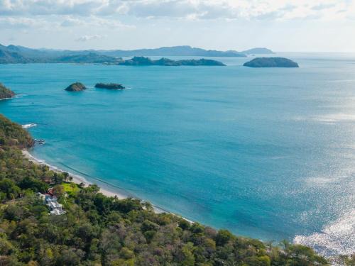Las Catalinas Hotel | Reunion Wellness Resort & Retreats