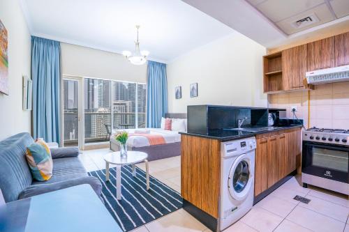 Downtown Dubai Apartment | RH- Urban Living, Studio near Dubai Mall, Downtown