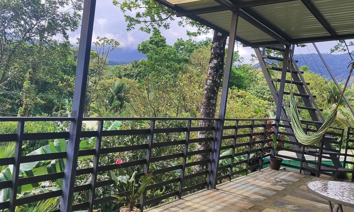 Bijagua Cottage | Rio Celeste Nature View (Blue River access)