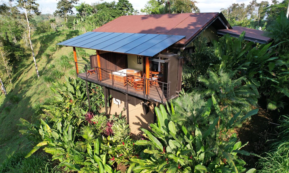Monterrey Villa | Romantic Private Villa w/Hot Tub, Pool Access - Near La Fortuna and Arenal