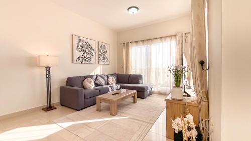 Bab Al Bahr Apartment | Sea La Vie 1BHK Direct Sea-View Apartment