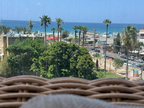 Nahariya Apartment | Sea180