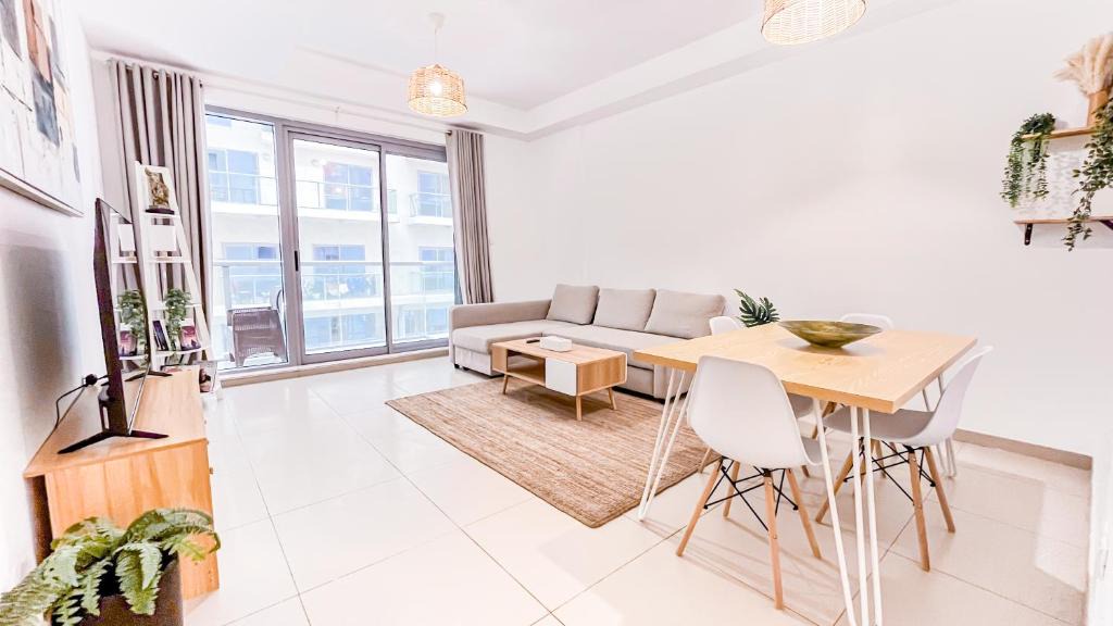 Ras Al Khaimah Apartment | Seabreeze 1BHK Apartment at Pacific Al Marjan Island