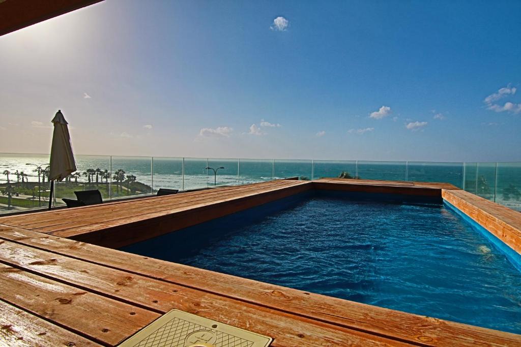 Netanya Villa | SeaScape Terraces Netanya