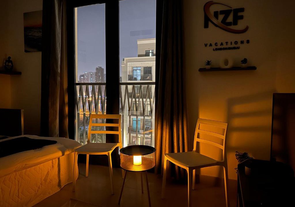 Al Khan Apartment | SeaView Getaway