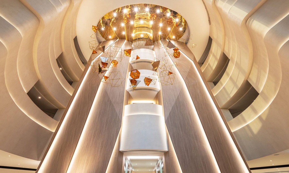 Al Barsha 1 Hotel | Sheraton Mall of the Emirates Hotel, Dubai