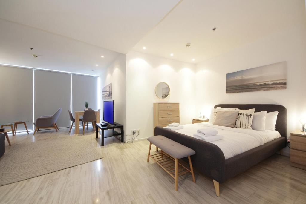 Jadaf Apartment | Signature Holiday Homes - Luxury Studio Apartment D1 Tower Waterfront View