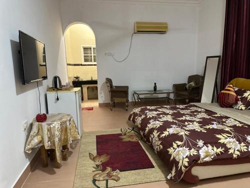 Dahariz House | Simple Beach Stay 100m to Dahariz Beach Salalah