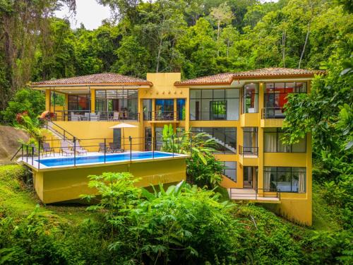 Tarcoles House | Sleep 10-pool-jungle-Jaco area-Private-5 bedroom