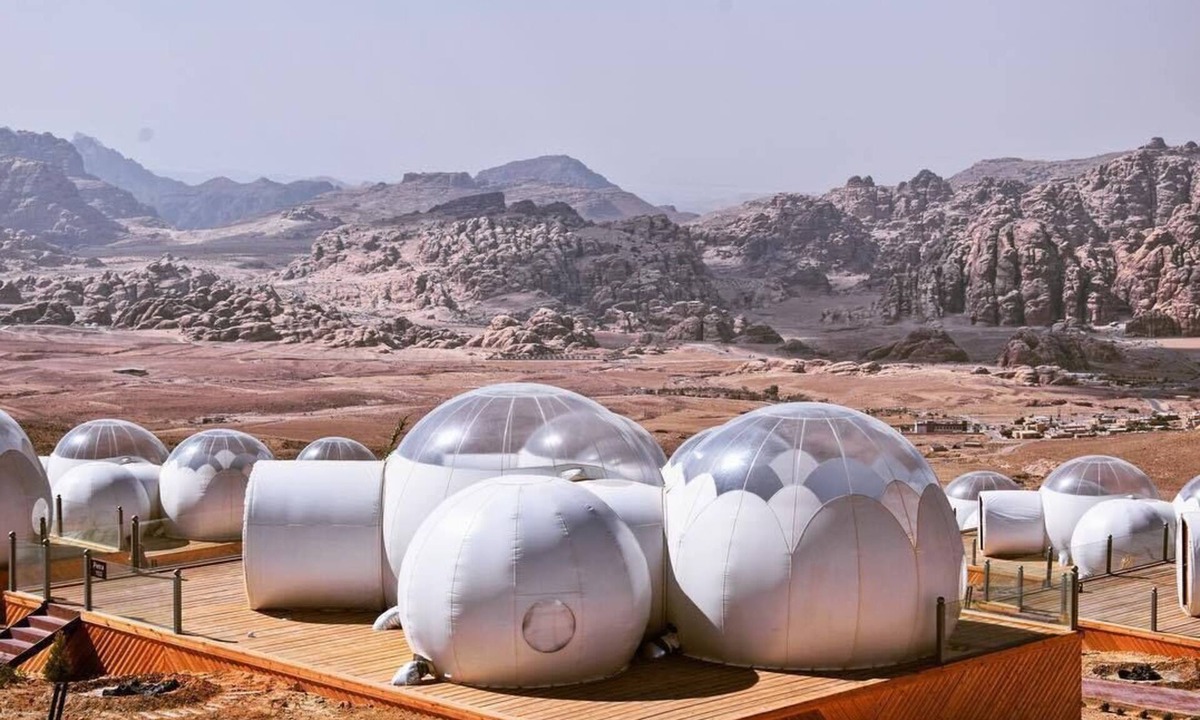 Wadi Musa Hotel | Sleep in Petra under the stars and enjoy your own hot tub.