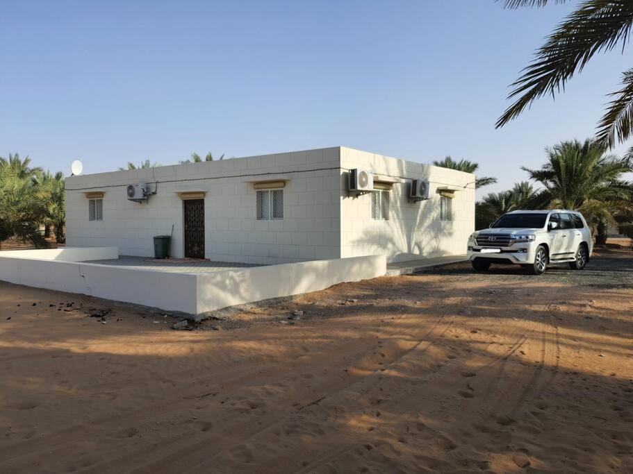 Al Khaznah House | Spacious Farm Stay with 3 bedroom & relaxing view