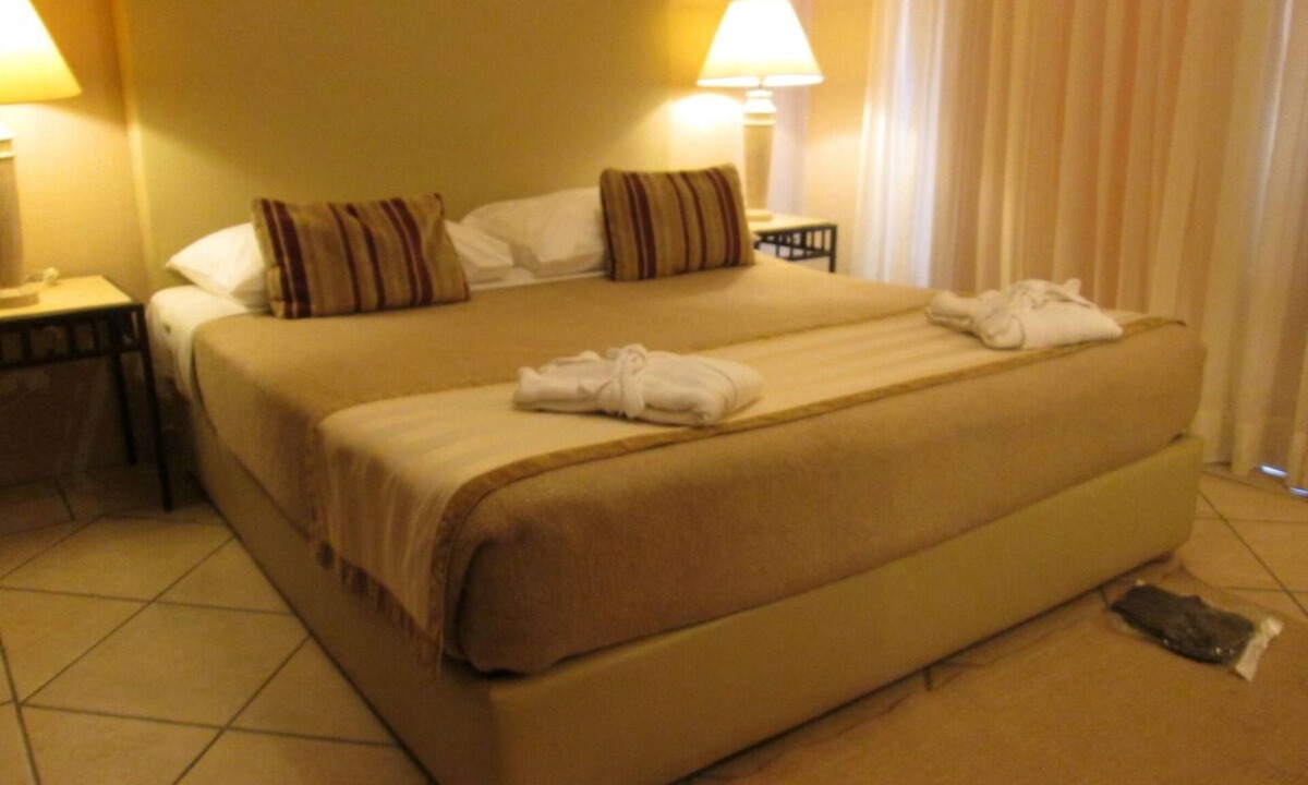 Al Mamsha El Seyahi Hotel | Spacious Suite Near Jungle Aqua Park - Family Friendly Escape