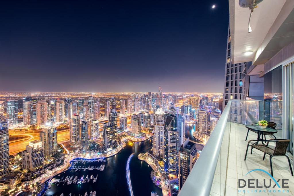 Dubai Marina Apartment | Spectacular 2 bedrooms in Damac Heights by Deluxe Holiday Homes