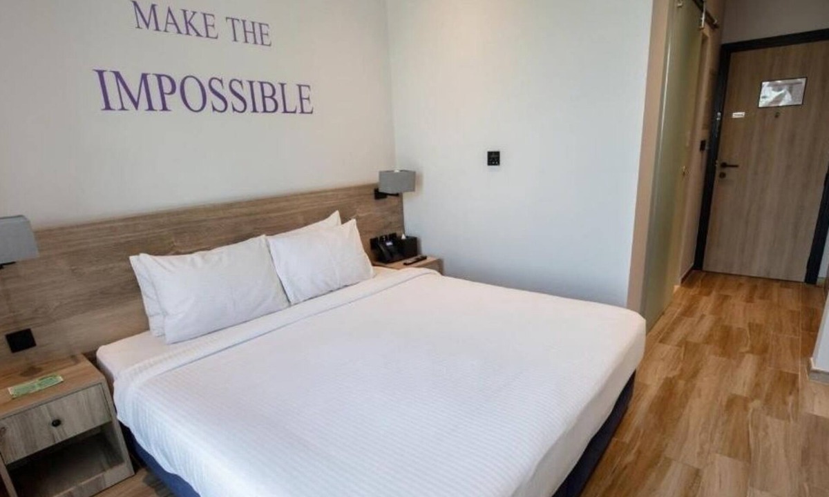 Jadaf Apartment | Standard Room In Jaddaf By E R