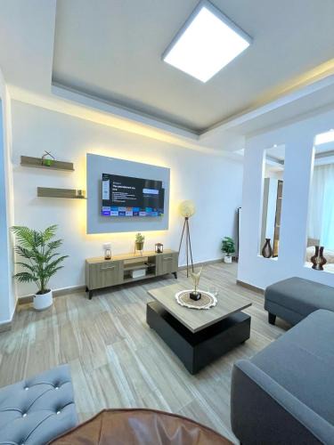 Al Jubeiha Apartment | studio with balcony