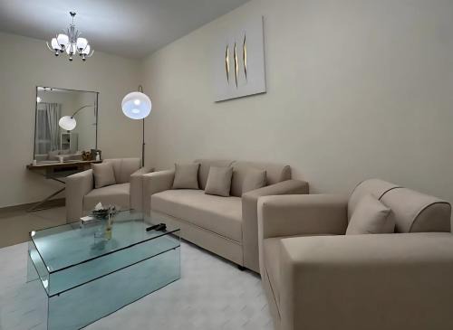 Al Gharb Apartment | Stylish 1BR Almusalla Next to Grand Mall Sharjah