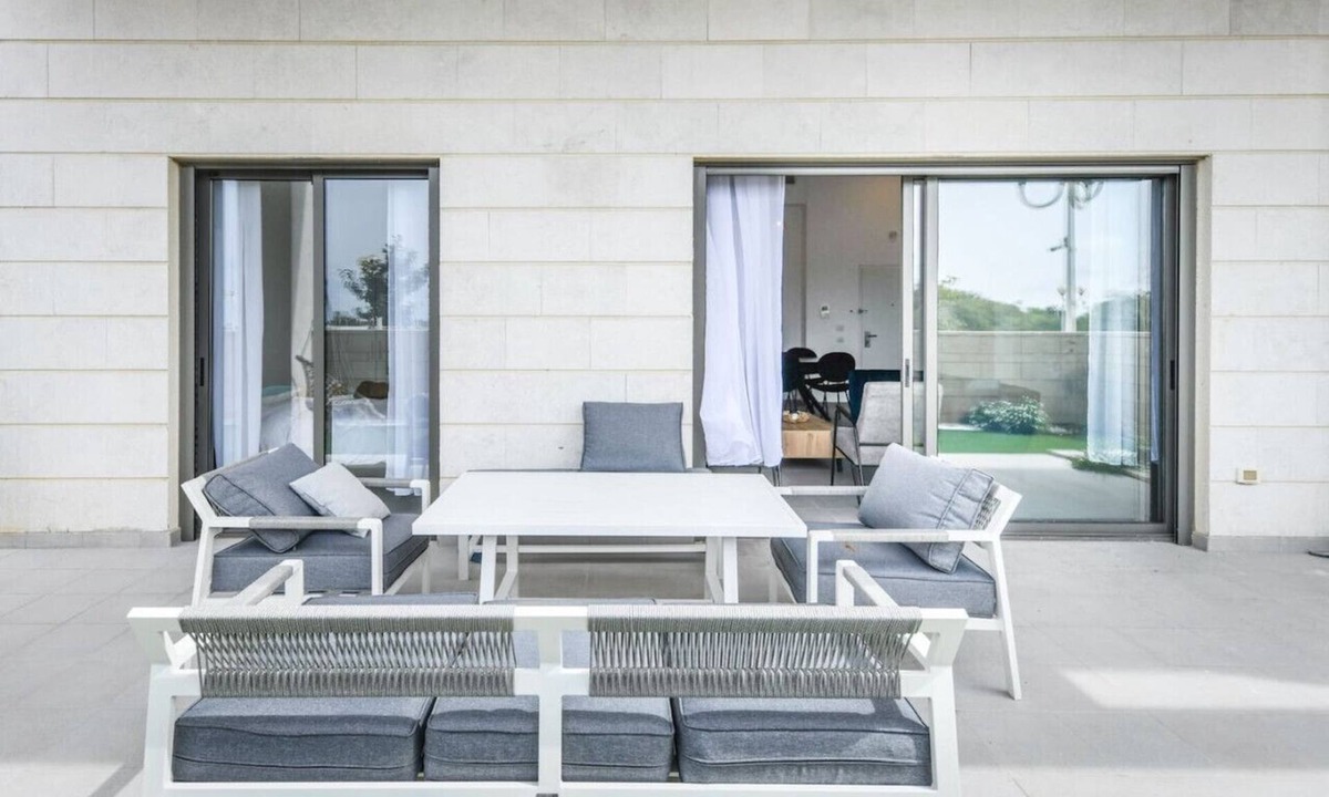 Nahariya Apartment | Stylish Coastal Oasis