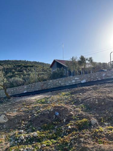 Suwailih Ski Chalet | Suf Hills Cabin