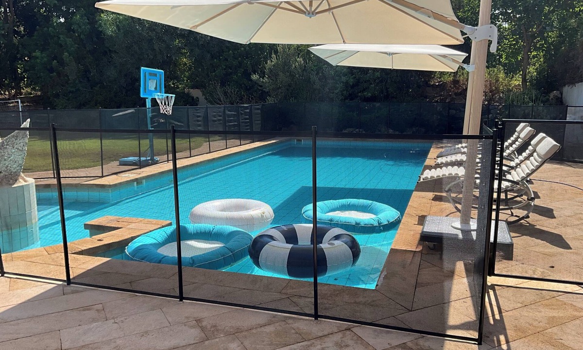 Caesarea Villa | summer breeze family friendly villa with fenced pool, minutes to the beach!