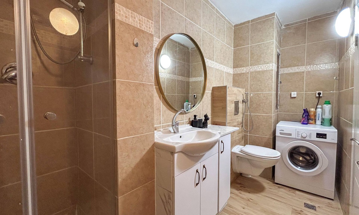 Herzliya House | Sunny flat with private garden