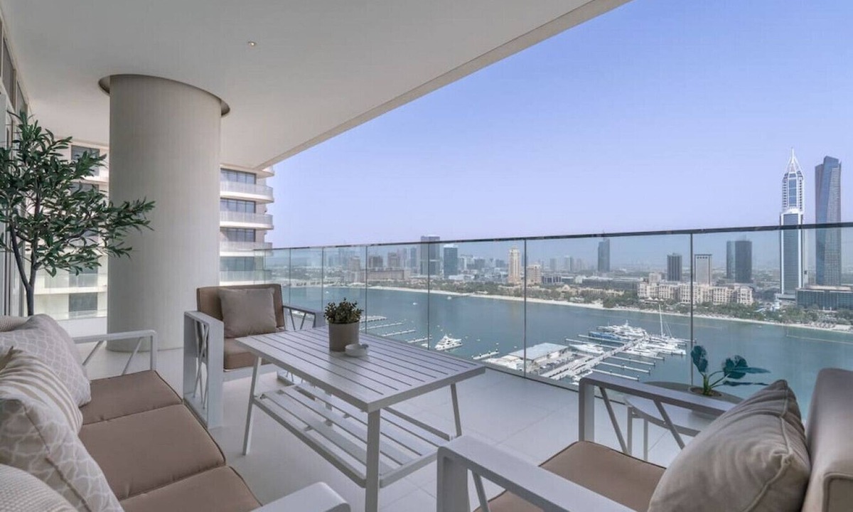 Dubai Marina Apartment | Sunrise Bay with treasure w stunning harbor view
