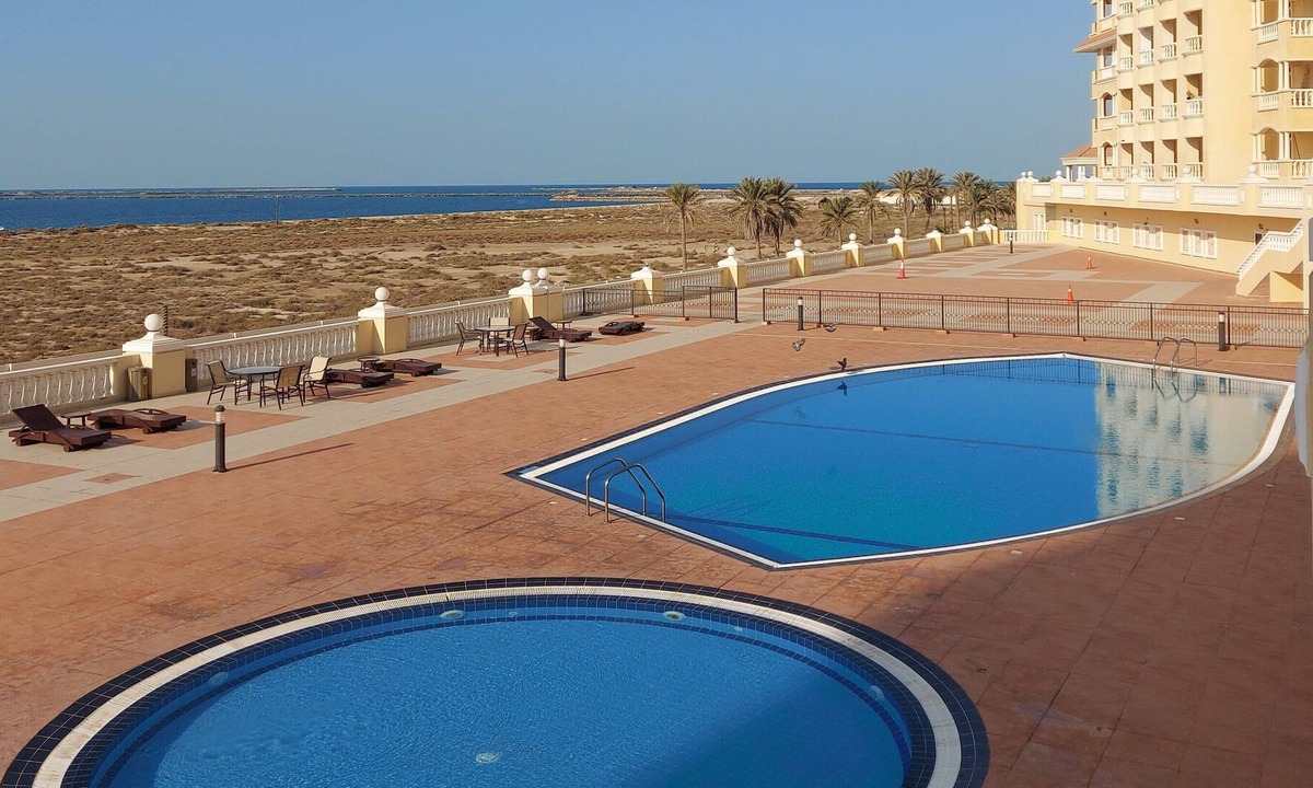 Al Hamra Village Apartment | *** Superb studio sea view ***