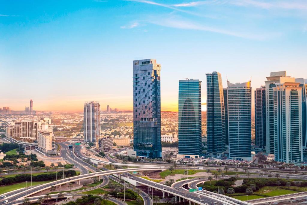 Jumeirah Lake Towers Hotel | Taj Jumeirah Lakes Towers
