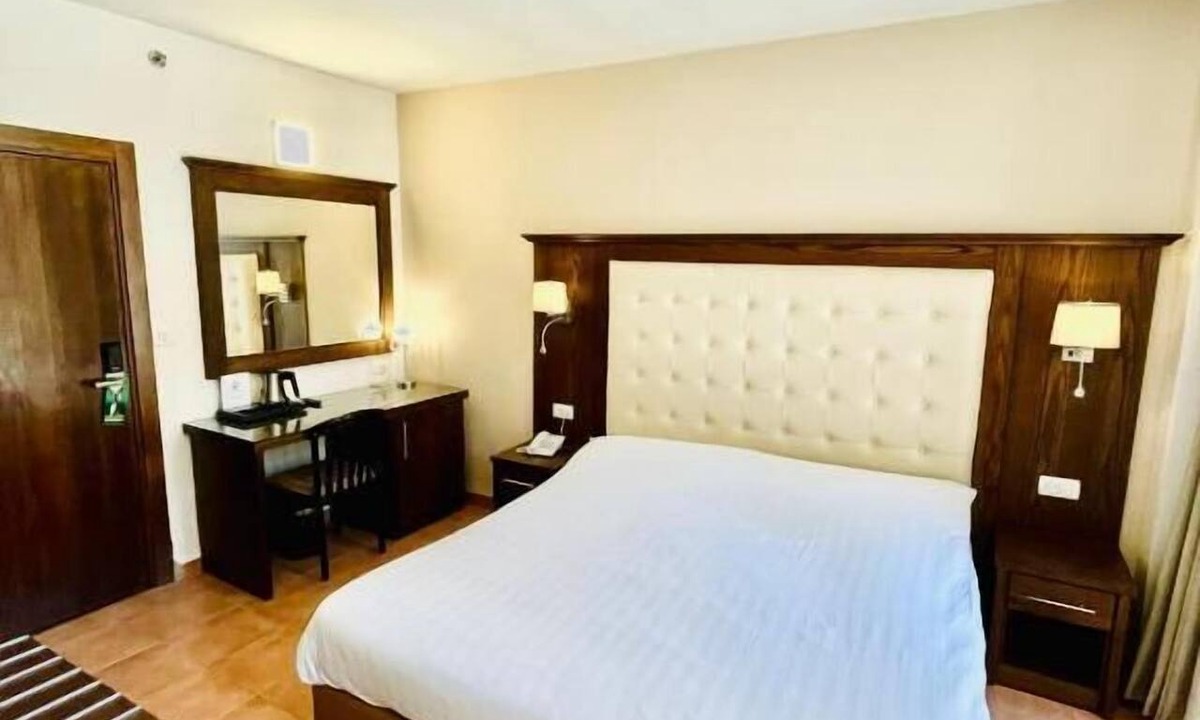 Old City Apartment | The Annexe - by Gloria Hotel