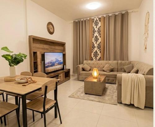 Sharjah Apartment | The Borderline Suite - Modern Sky View at Dubai-Sharjah Border