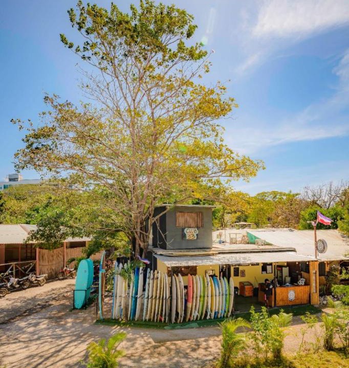 Tamarindo Hostel | The Frontside Surf House