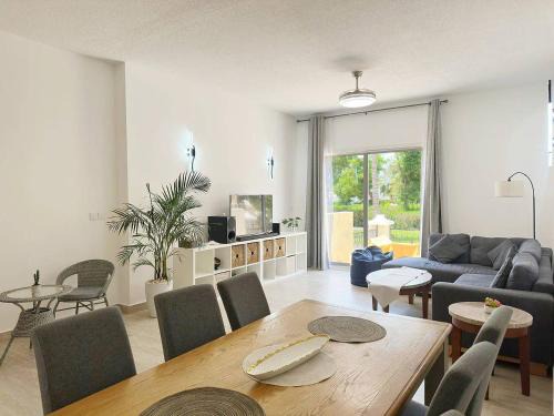 Al Hamra Village Villa | The Happy Place
